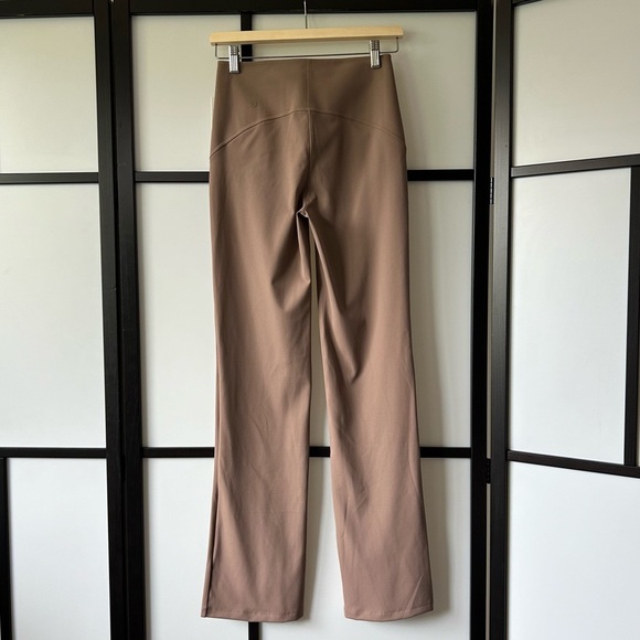 [6] NWT 2024 Lululemon Athletica Smooth Fit Pull On High Rise Pant Taupetastic - Picture 6 of 11